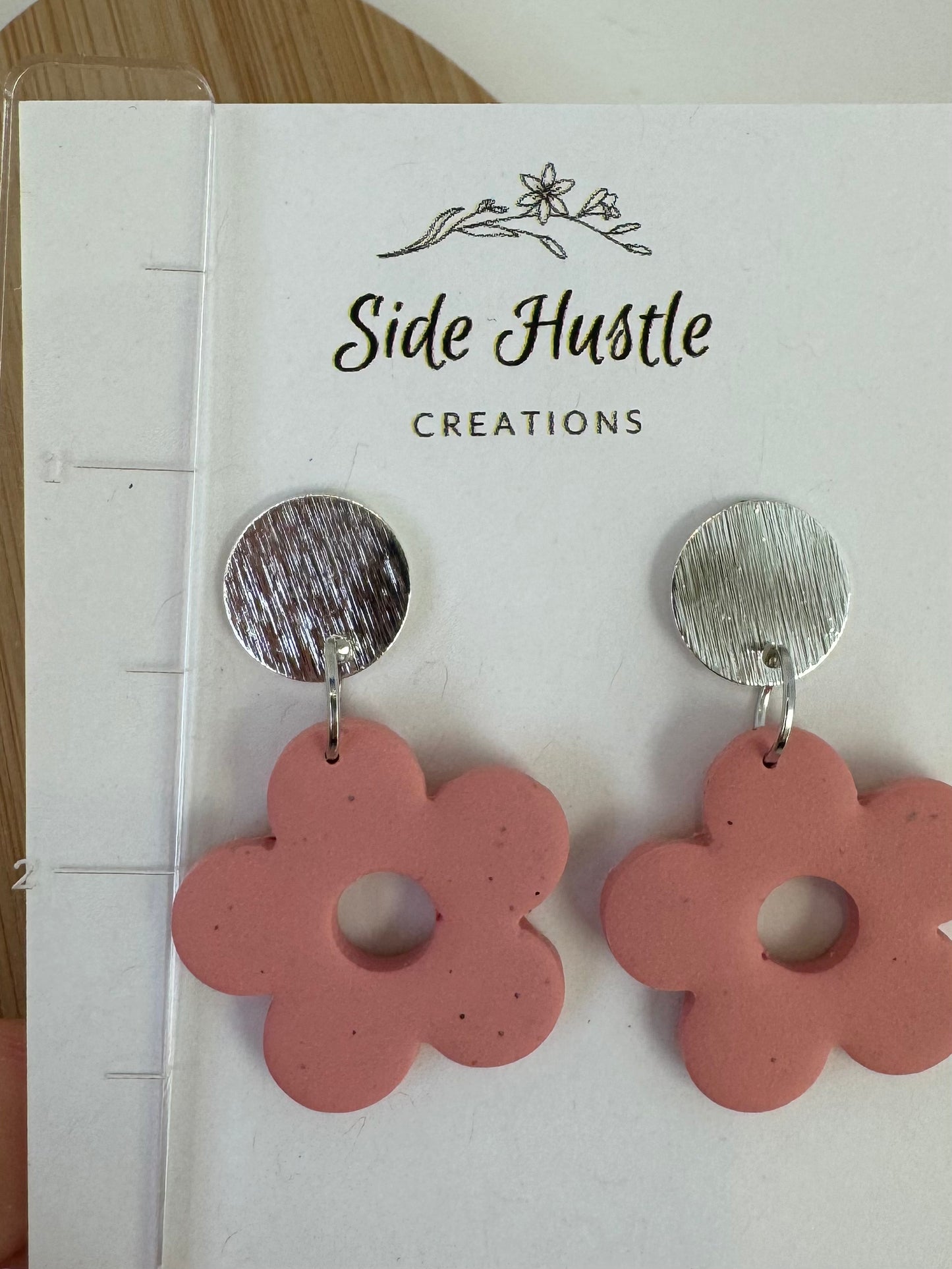 Coral Pink Hippy Flower