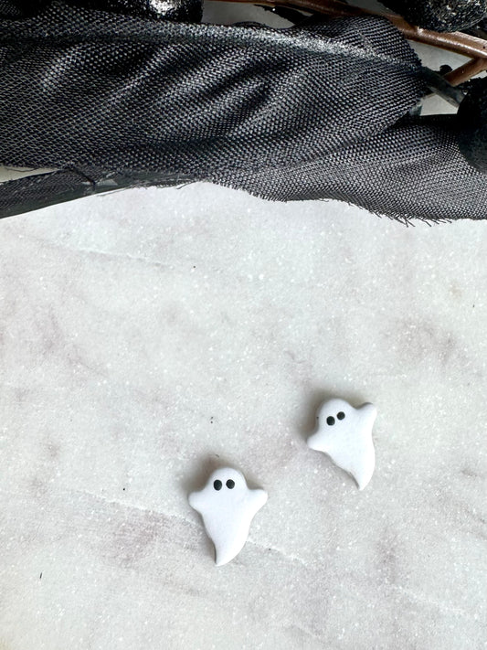 Itty bitty Ghost Stud