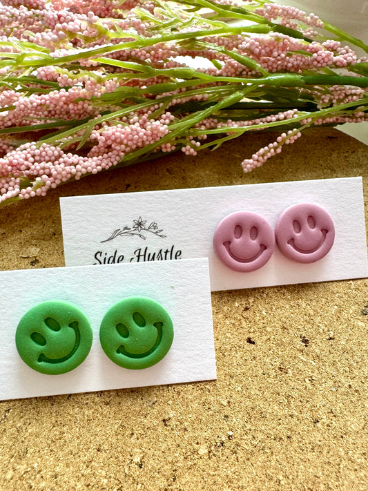 Smilie Face Stud