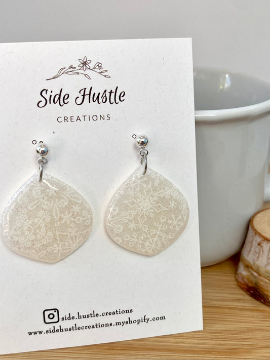 Large Snow Drop Daphne Dangles