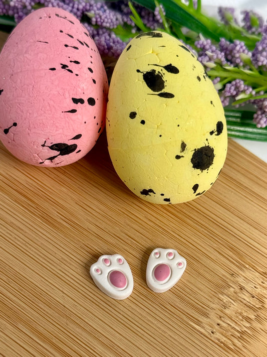 Bunny Feet Stud