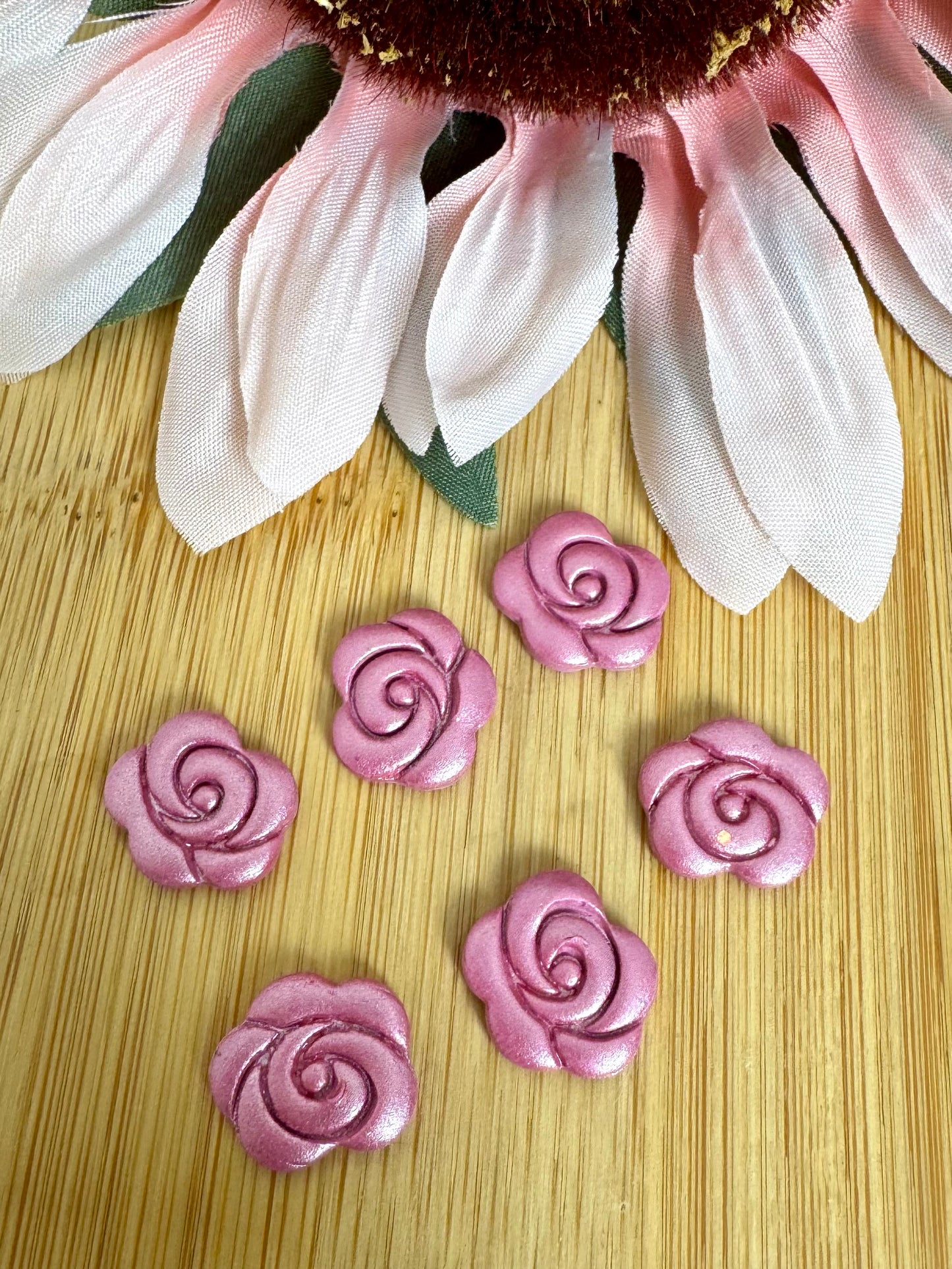 Pearly Pink Rose Stud