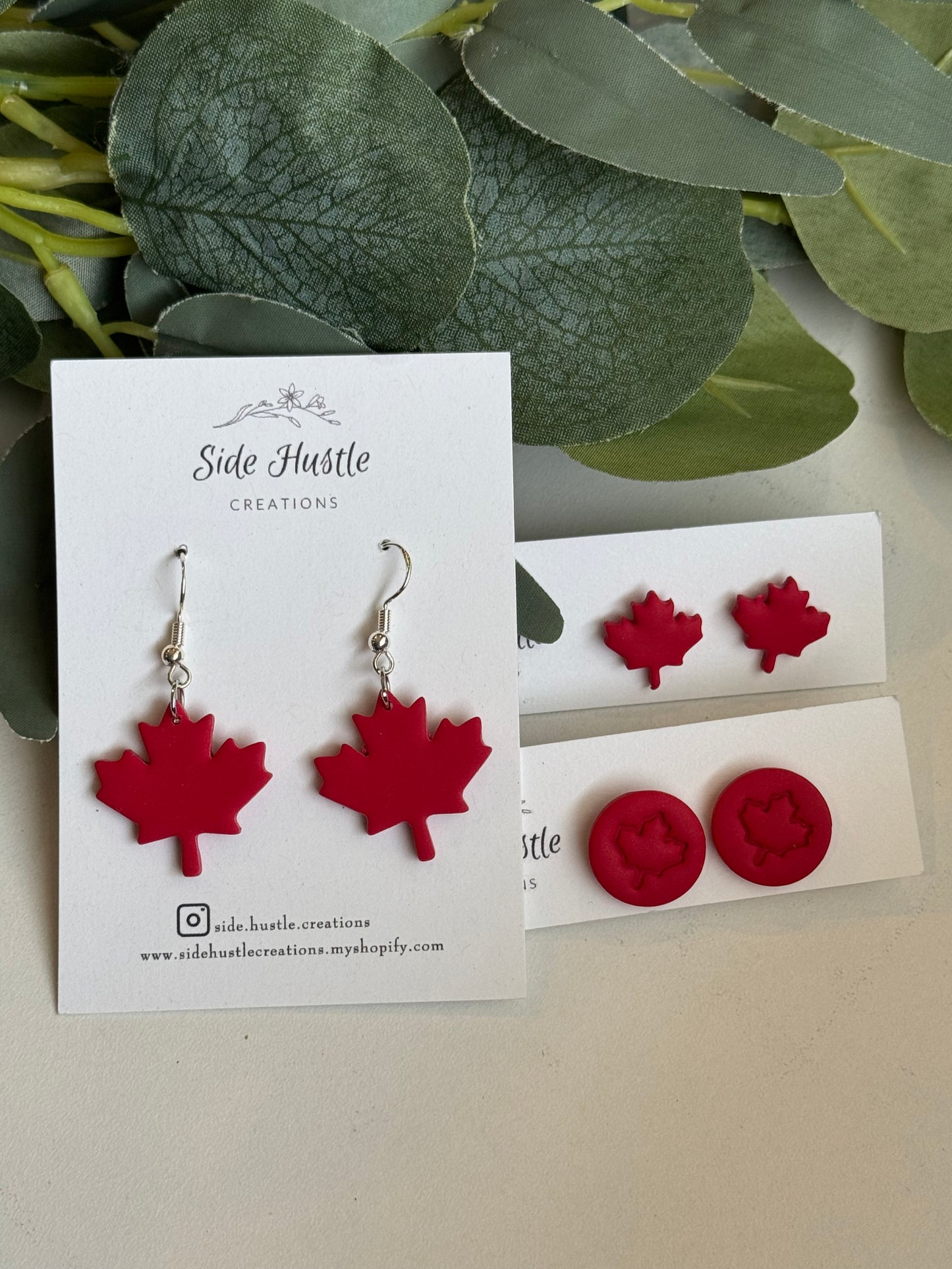 Maple Samantha Studs (circle)
