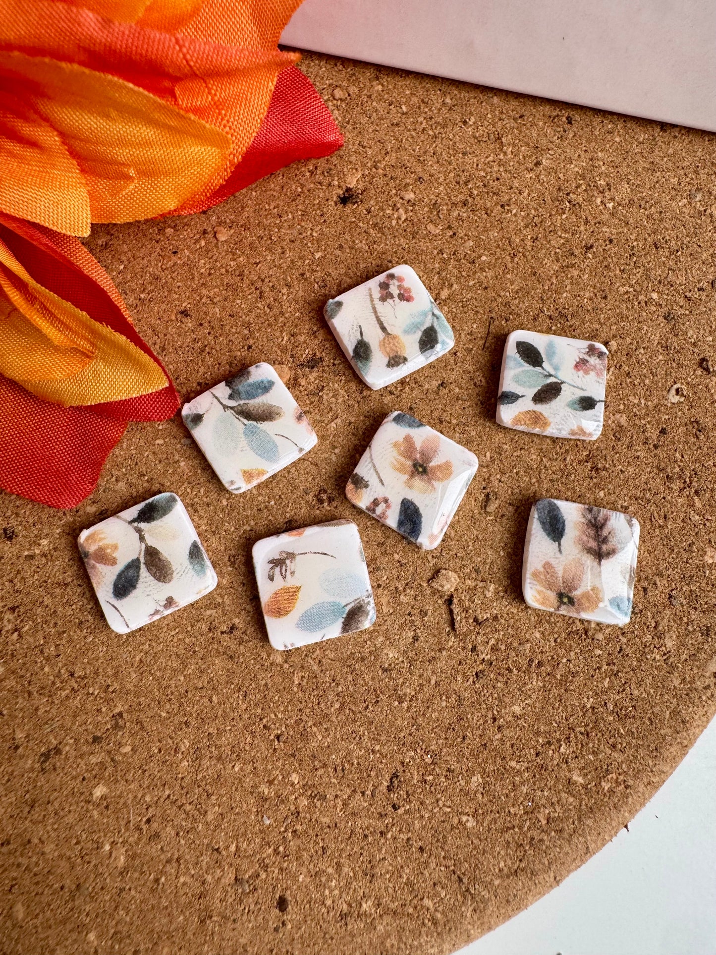 Square Fall Patterned Stud