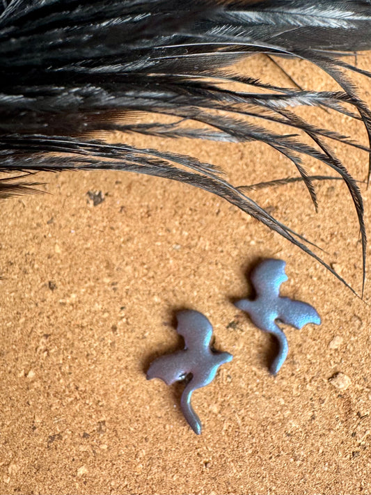 Side Dragon Stud