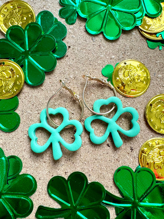 Clover Hoops