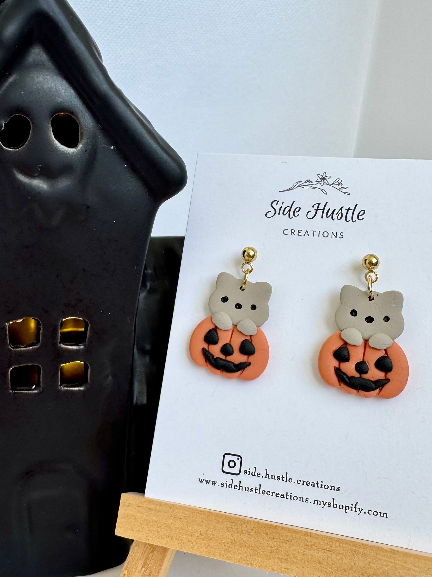 Pumpkin Kitty Dangle