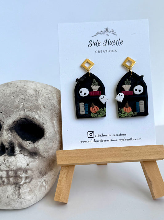 Spooky Book Shelf Dangle