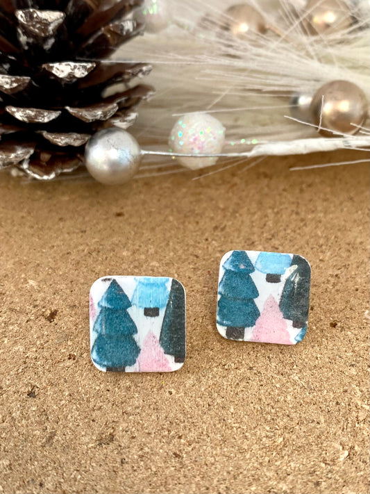 Christmas Tree Patterned Bre Stud