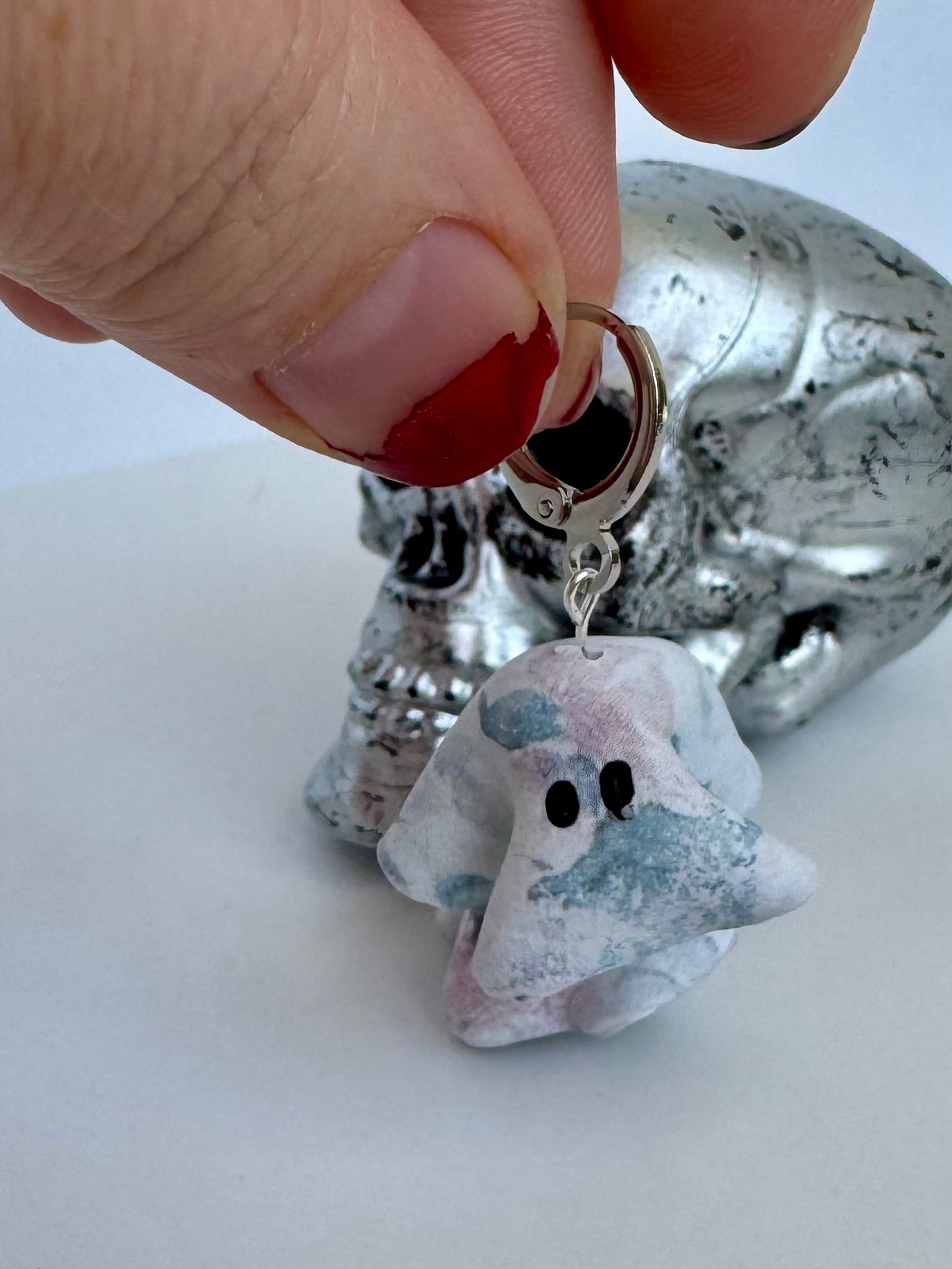 Grandma Ghost Huggie