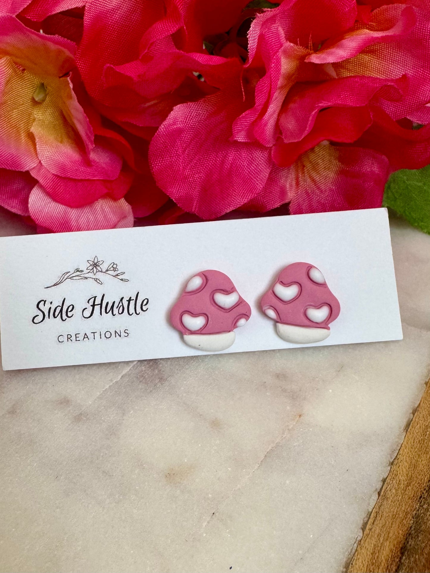 Love Mushrooms Stud