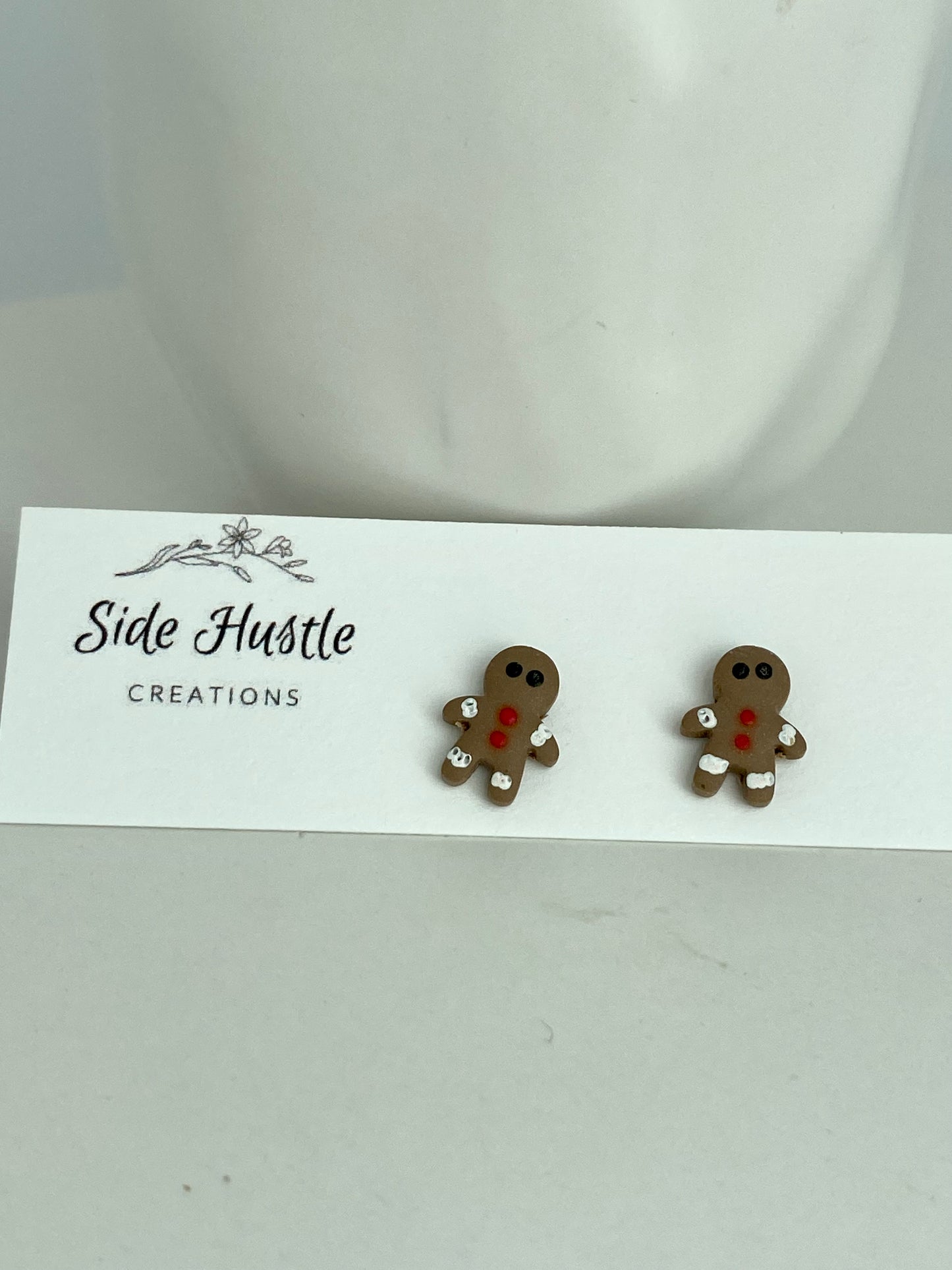 Mini Gingerperson Stud