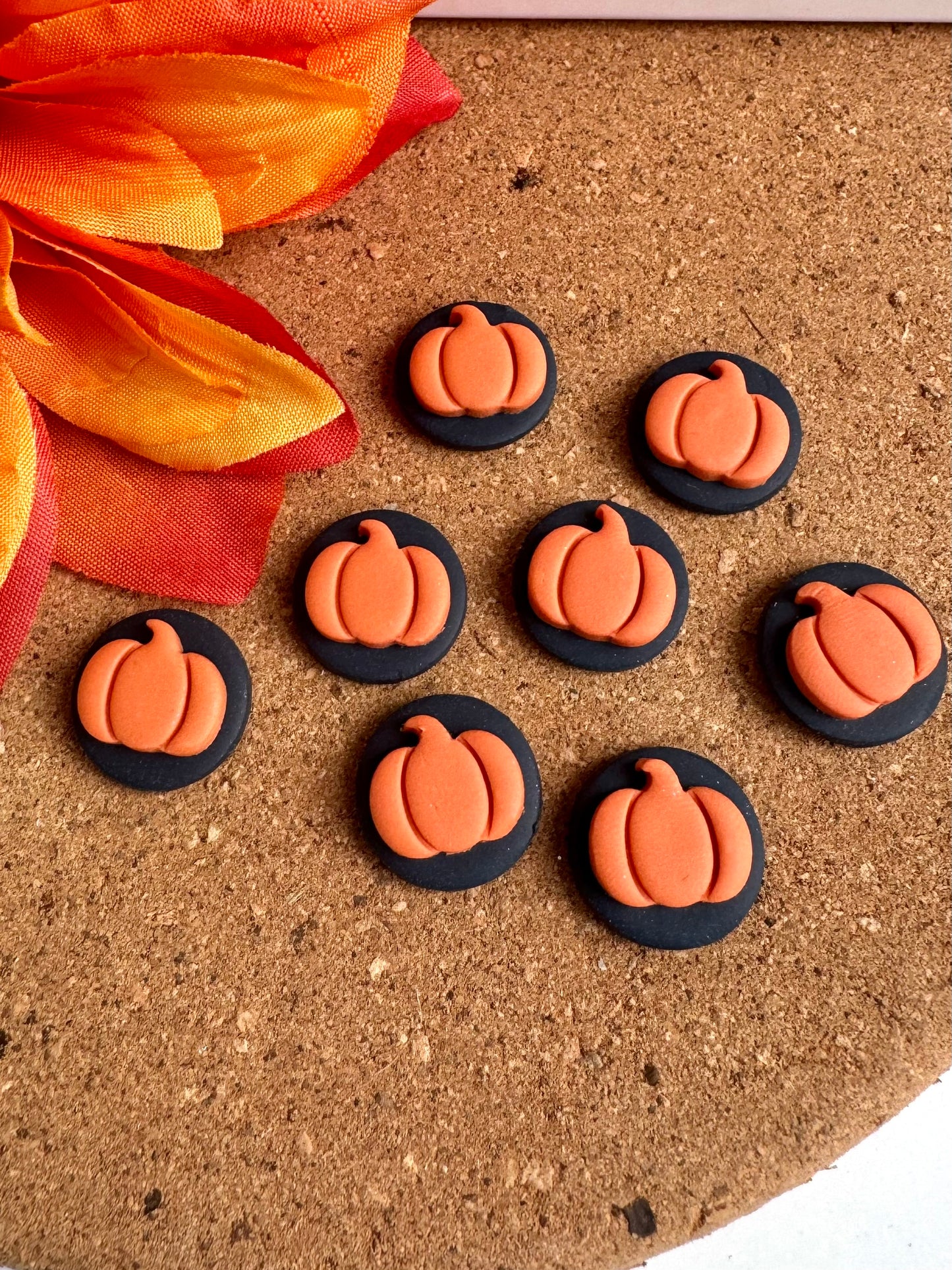 Pumpkin Samantha Stud